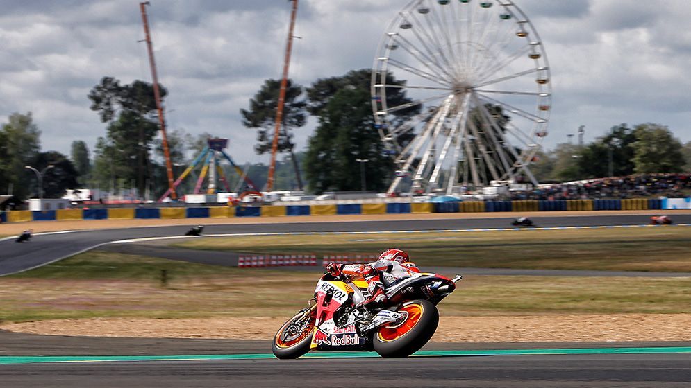 Marc Márquez rodando en circuito con Noria