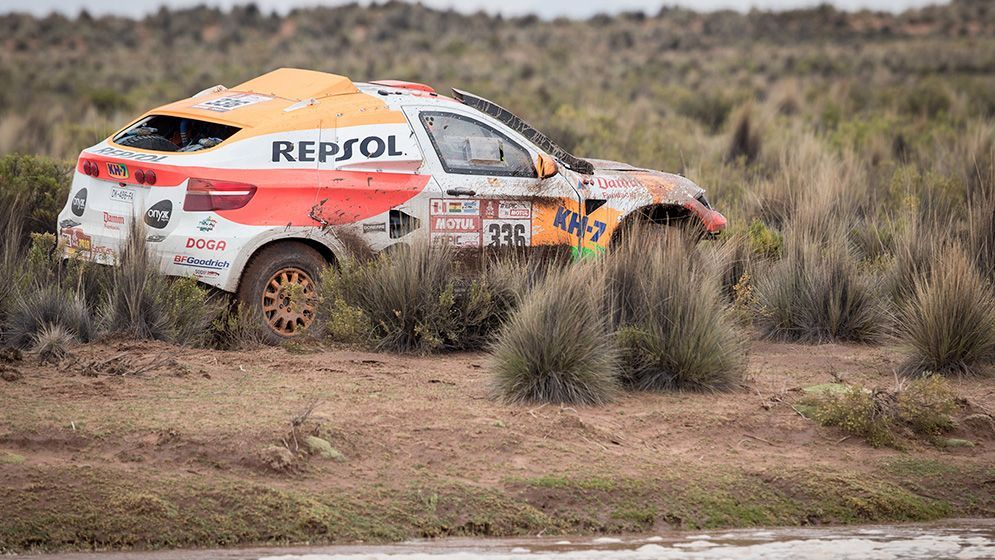 Isidre Esteve con Sodicar BV6 zona junto al agua Dakar 2018