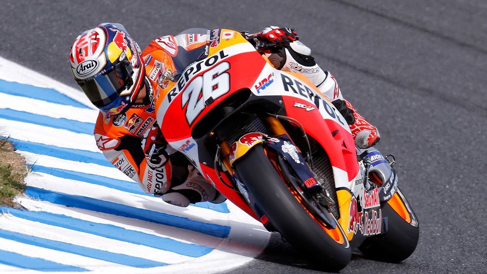 Dani Pedrosa tumba la moto en curva