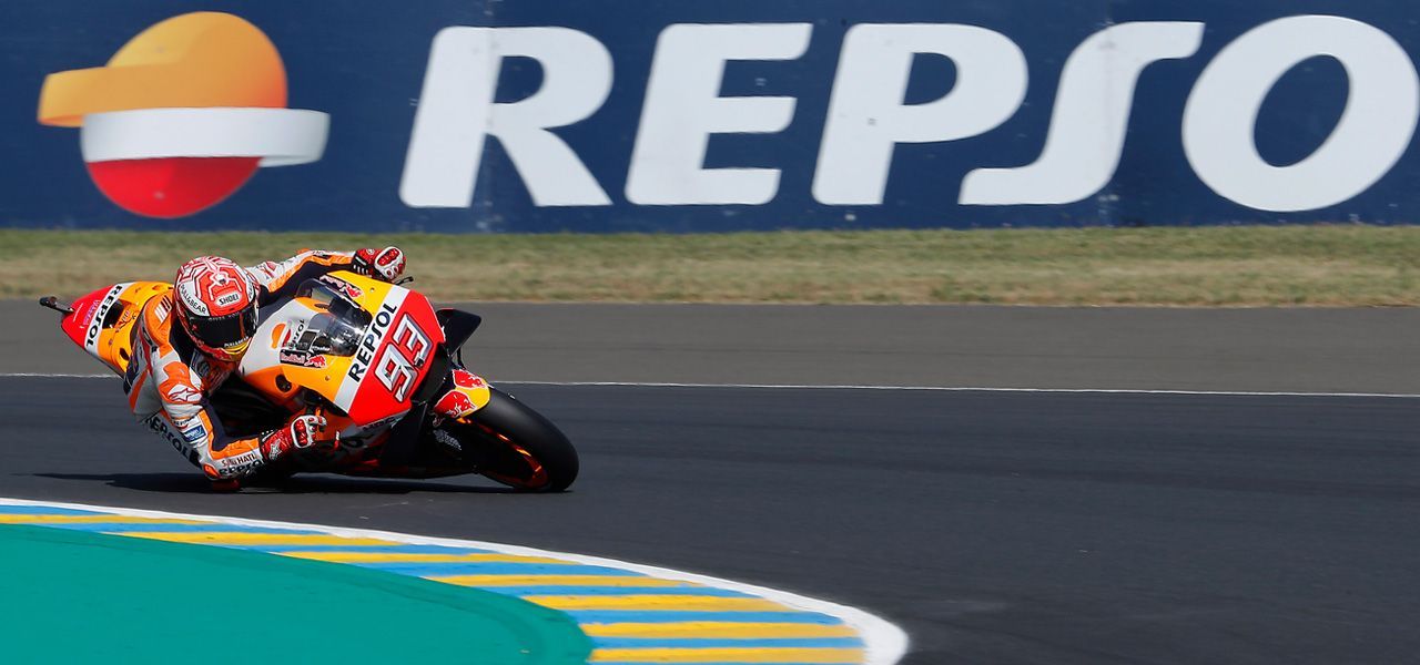 Marc Márquez rodando en pista