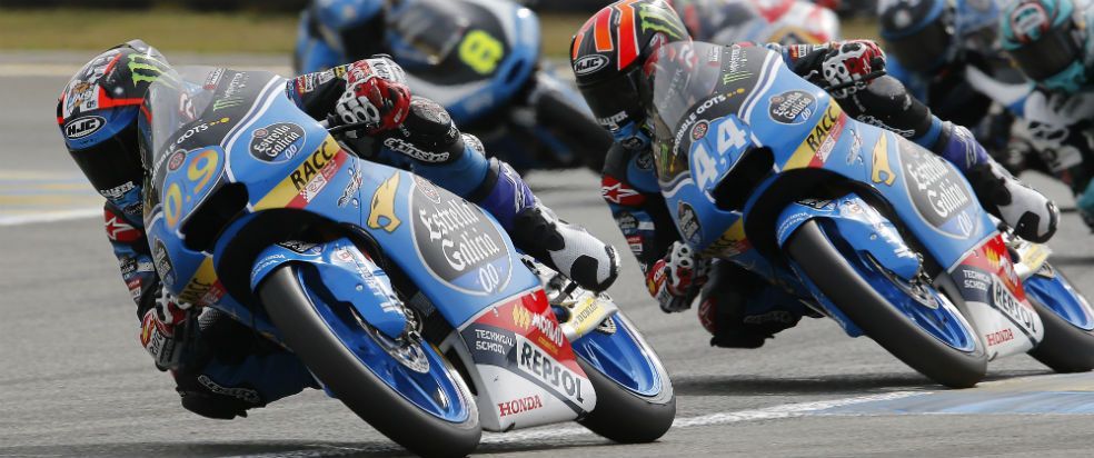 Jorge Navarro y Arón Canet en pista rodando juntos