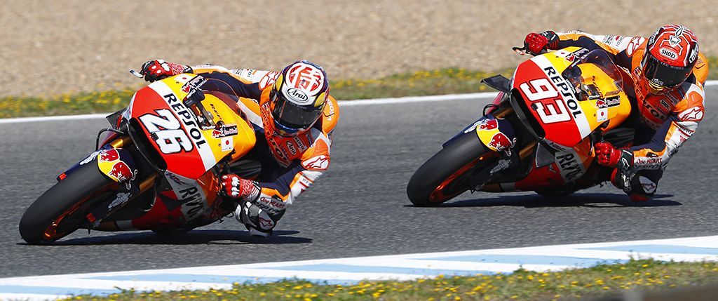 Dani Pedrosa y Marc Márquez tomando curva