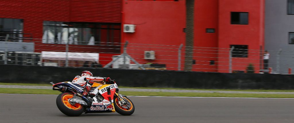 Marc Márquez pilotando en Argentina