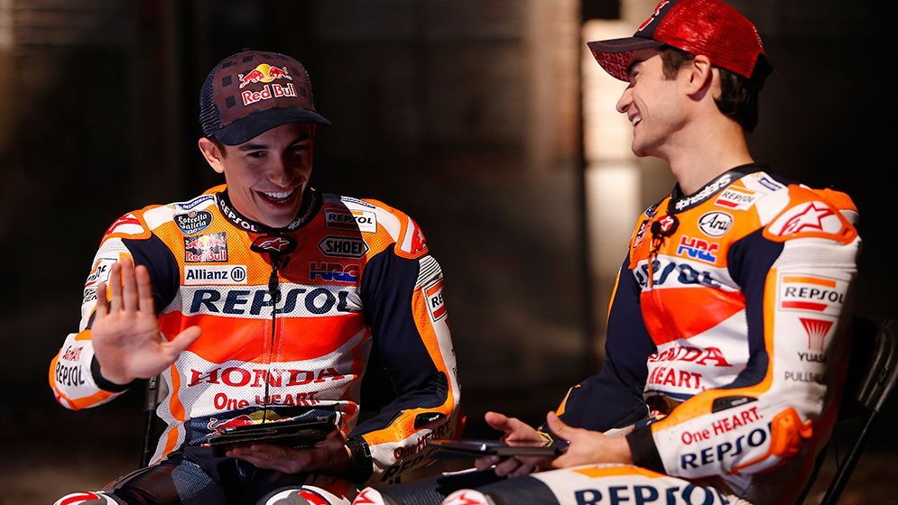 Marc Márquez y Dani Pedrosa riendo